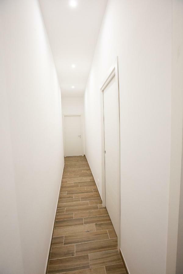 Marta House Appartement Napels Buitenkant foto